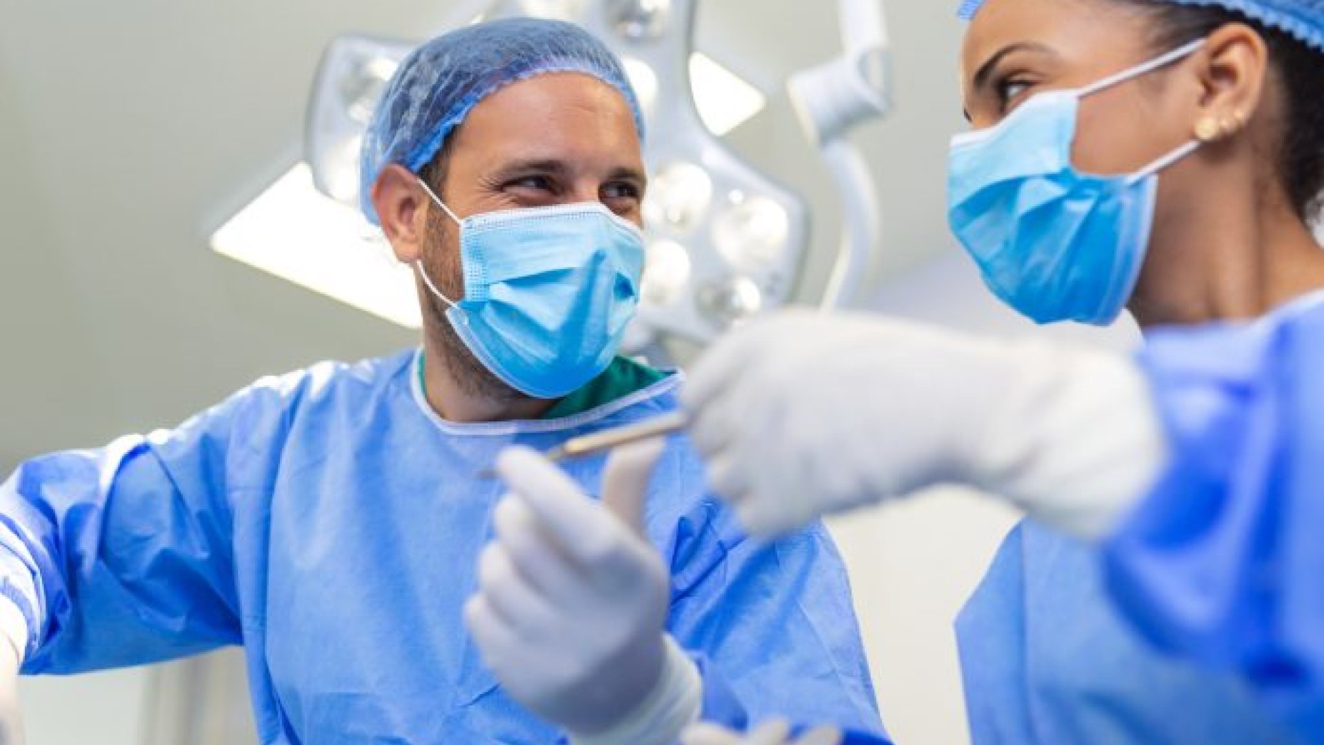 Cirugía Oral y Maxilofacial, la tercera en agotarse en la elección de plazas MIR