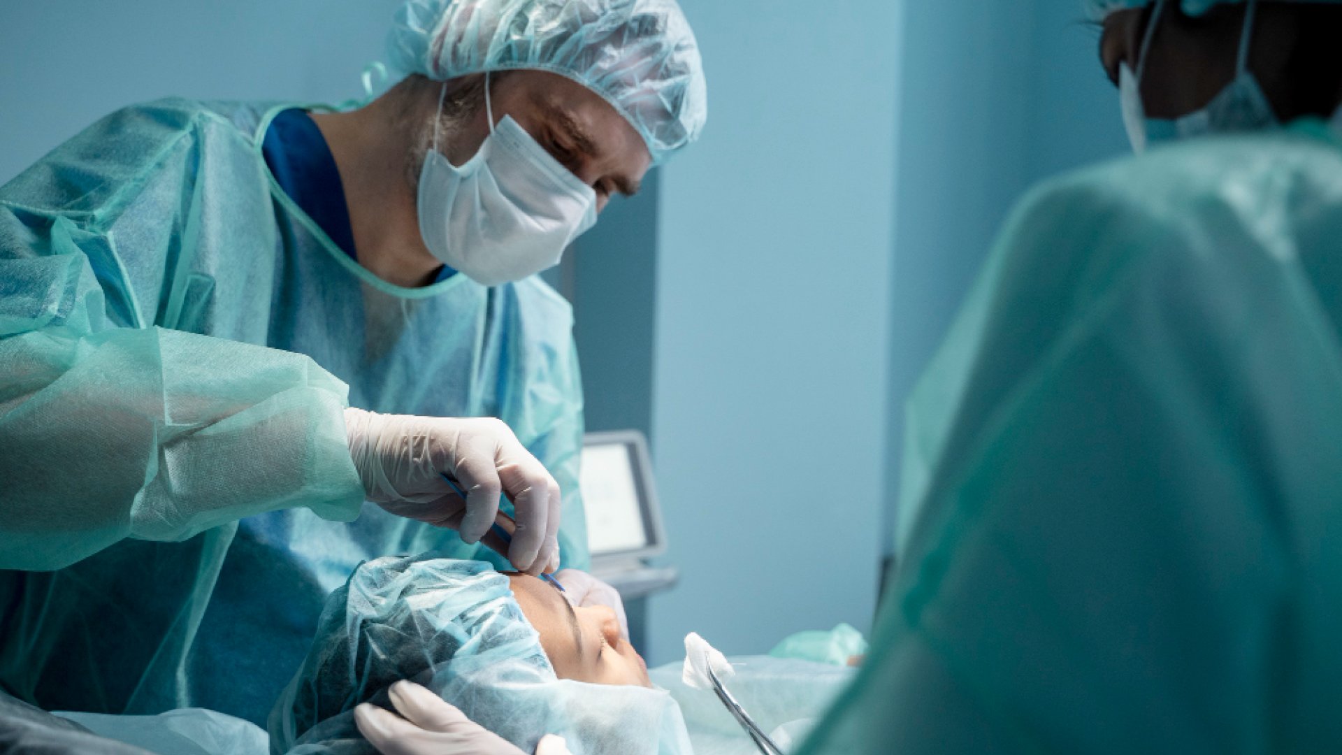 La otra guerra de los cirujanos